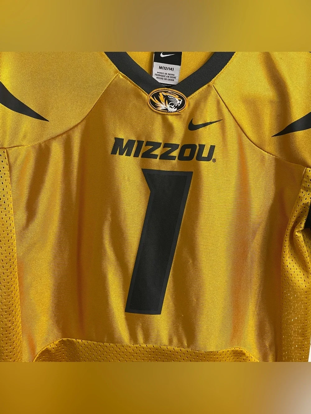 Missouri Tigers Mizzou Football Jersey Nike Gold Short Sleeve Boys Youth Size M